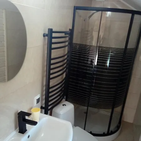 Ivanna Affittacamere Dilyatyn